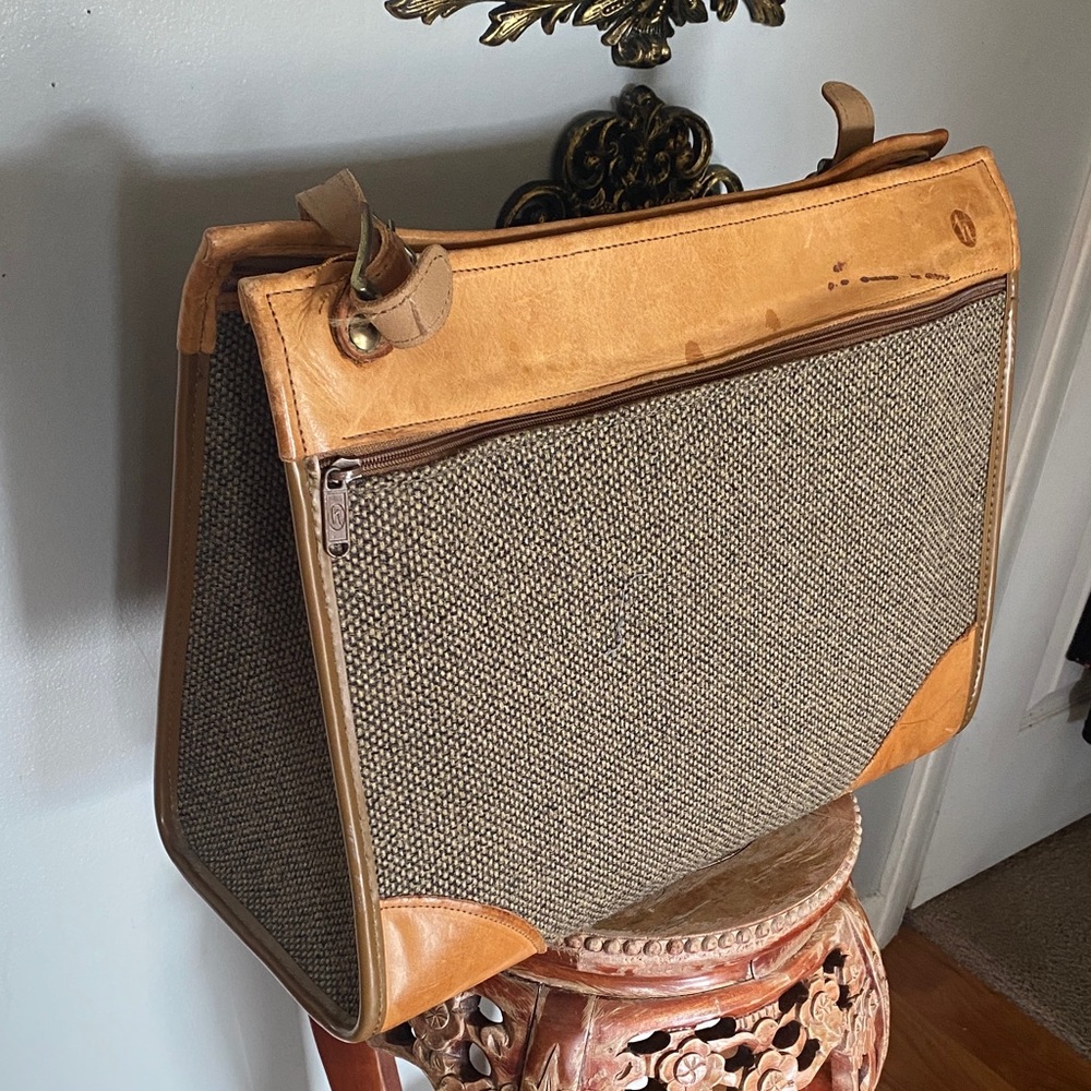 Vintage Hartmann signature leather and tweed carry on bag.